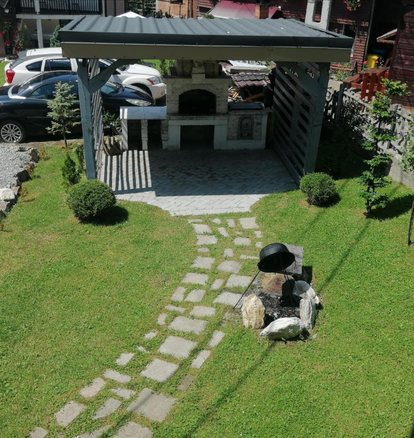 Pensiunea Timis Borşa Exteriör bild